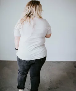 Tink & Key Inc Mama Knows Best Graphic Tee