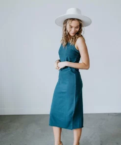 Trend Notes Dresses Athena Racerback Midi Dress