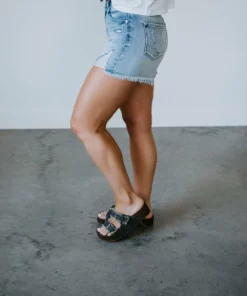 Bottoms Luna KanCan Mom Shorts