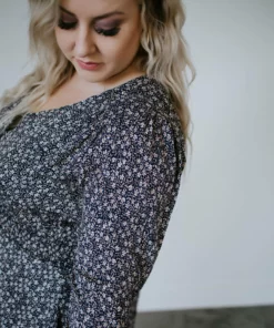 Hayden Plus Curvy Taryn Floral Maxi Dress