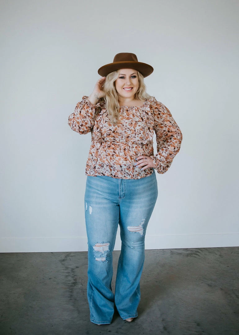 Vibrant M.i.U Curvy Claudia Flare Jean 4 Vibrant M.i.U Curvy Claudia Flare Jean