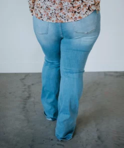 Vibrant M.i.U Curvy Claudia Flare Jean 10 Vibrant M.i.U Curvy Claudia Flare Jean