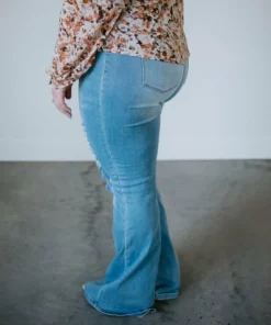 Vibrant M.i.U Curvy Claudia Flare Jean 11 Vibrant M.i.U Curvy Claudia Flare Jean