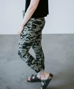 Venti6 Camo Queen Moto Jogger Bottoms