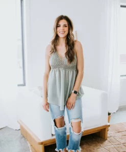 Trend Notes Willow Crochet Halter Top