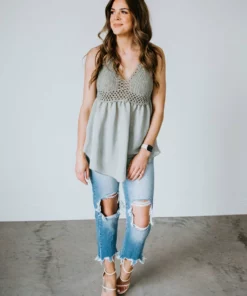 Trend Notes Willow Crochet Halter Top
