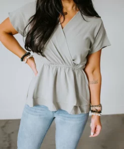 Andree By Unit Wrapped In Love Top Curvy