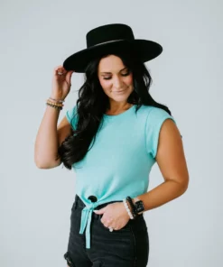 Trend Notes Tied To You Crop Tee