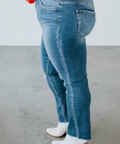 VERVET By Flying Monkey Curvy Carlene Straight Jean