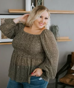 Hayden Plus Curvy Alexandra Smocked Top