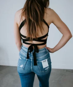 Trend Notes Margot Ribbed Knit Crop Tank Tops