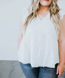 Andree By Unit Gigi Babydoll Top Curvy