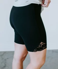 Andree By Unit Lace Do This Biker Shorts Bottoms