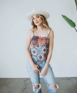 Mystree, Inc. Laurie's Friday Try On Pretty Flirty Scarf Top