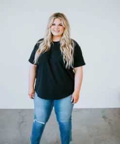Lauriebelles Veblen Oversized Tee By Chelsea DeBoer