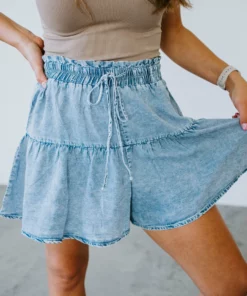 Doe & Rae Bottoms Briona Tencel Shorts