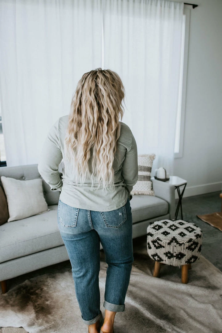 Thread & Supply Johanna Split Neck Top Laurie's Wednesday Try On 8 Thread & Supply Johanna Split Neck Top Laurie's Wednesday Try On