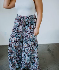 Ces Femme Bottoms Get A Bloom Wide Leg Pant