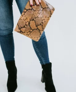 Moda Luxe Lauren Clutch