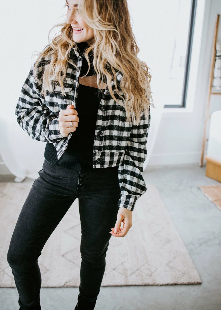 Le Lis Avis Cropped Gingham Jacket Outerwear 6 Le Lis Avis Cropped Gingham Jacket Outerwear