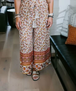 Daphne Lo Noa Wide Leg Pant Laurie's Wednesday Try On