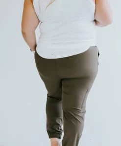 Mono B Kaleigh Active Utility Jogger Curvy