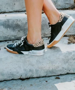 Shoes Dolce Vita Zina Sneaker