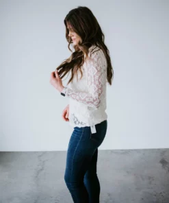 Shiying Fashion Curvy Rhiannon Lace Top And Cami Set 9 Shiying Fashion Curvy Rhiannon Lace Top And Cami Set