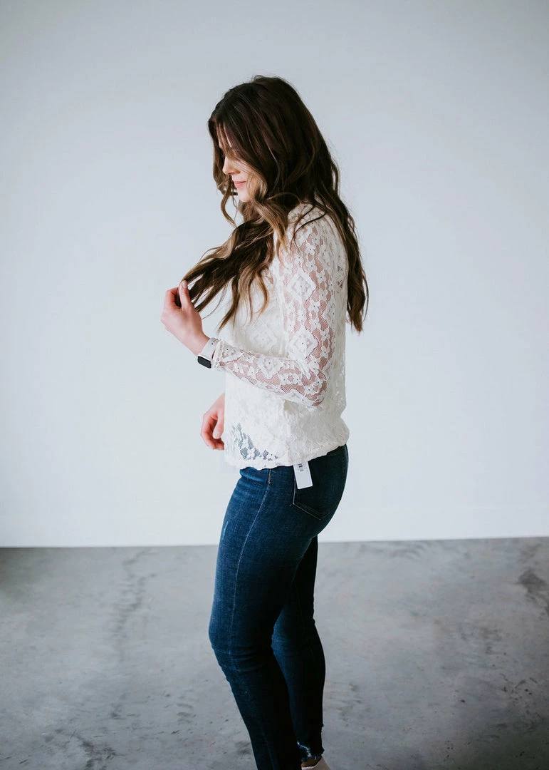 Shiying Fashion Curvy Rhiannon Lace Top And Cami Set 5 Shiying Fashion Curvy Rhiannon Lace Top And Cami Set