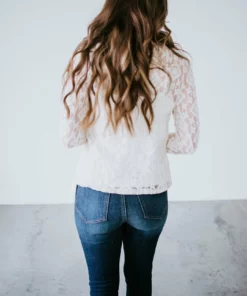 Shiying Fashion Curvy Rhiannon Lace Top And Cami Set 10 Shiying Fashion Curvy Rhiannon Lace Top And Cami Set