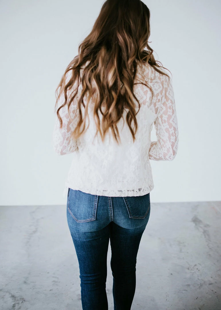 Shiying Fashion Curvy Rhiannon Lace Top And Cami Set 6 Shiying Fashion Curvy Rhiannon Lace Top And Cami Set