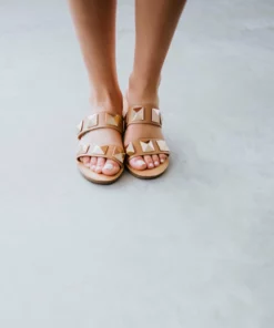 0 Limit Fashion Victorie Studded Sandal