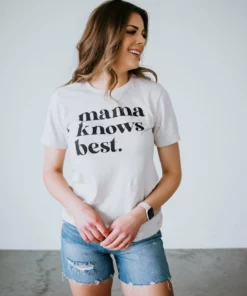 Tink & Key Inc Mama Knows Best Graphic Tee