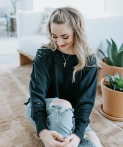 Lauriebelles Lily & Lottie Wren Distressed Crew Sweatshirt By Chelsea DeBoer 26 Lauriebelles Lily & Lottie Wren Distressed Crew Sweatshirt By Chelsea DeBoer