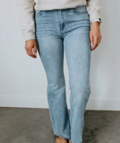 Justine KanCan Flare Jean
