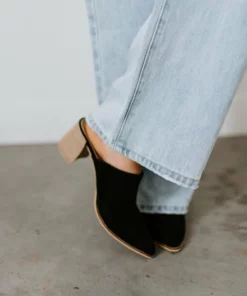 SOTD Footwear Leaving Soon Suede Mules Shoes