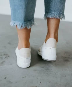 SHUSHOP Sole Mate Low Top Sneaker Shoes 7 SHUSHOP Sole Mate Low Top Sneaker Shoes