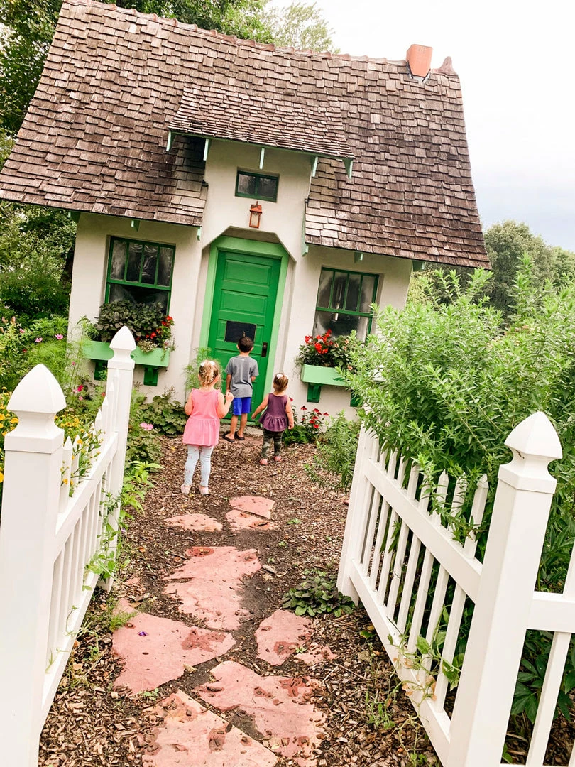 Belle & Rae Co. Mom Tog 5 Belle & Rae Co. Mom Tog