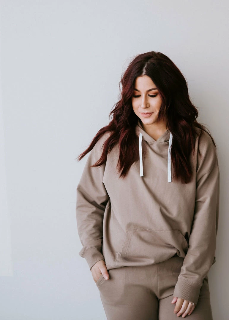 Lauriebelles Lily & Lottie Remi Hoodie By Chelsea DeBoer 5 Lauriebelles Lily & Lottie Remi Hoodie By Chelsea DeBoer