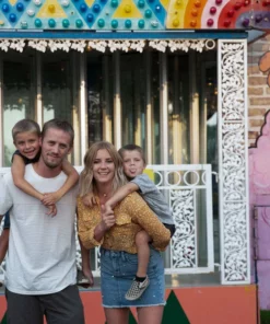 Belle & Rae Co. Mom Tog 20 Belle & Rae Co. Mom Tog