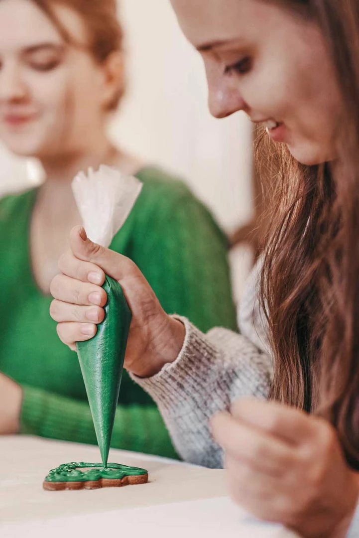 Belle & Rae Co. Tinsel Toes Lightroom Presets 11 Belle & Rae Co. Tinsel Toes Lightroom Presets