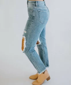 Baylor Crop Straight Cello Jean Curvy