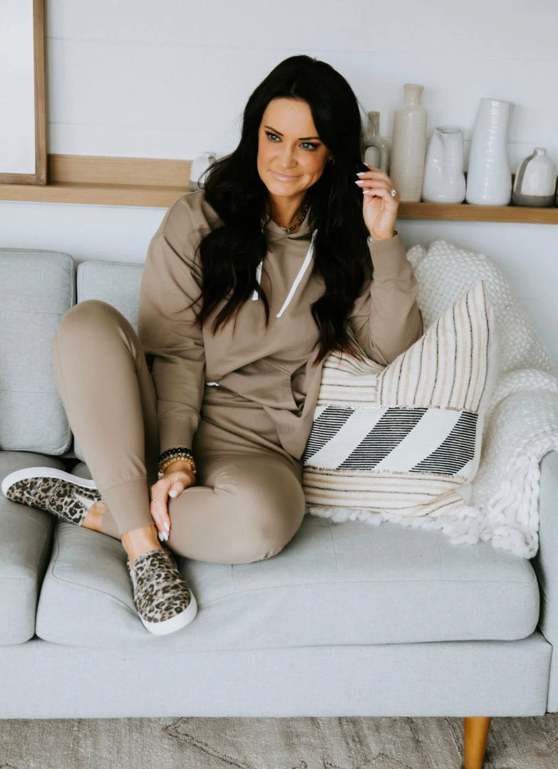 Lauriebelles Lily & Lottie Remi Hoodie By Chelsea DeBoer 26 Lauriebelles Lily & Lottie Remi Hoodie By Chelsea DeBoer