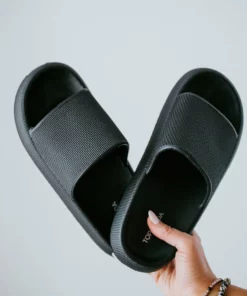 Let's See Style So Uplifting Slide Sandal Laurie's Sunday Try On