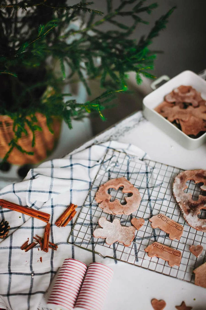 Belle & Rae Co. Tinsel Toes Lightroom Presets 21 Belle & Rae Co. Tinsel Toes Lightroom Presets